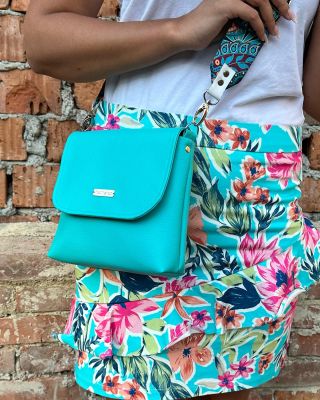 Kabelka DONNA a stylový popruh jdou prostě k sobě. #donna #handmade #kabelka #tyrkysova #modra #dnesnosim #turquoise...