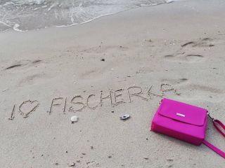 Narazila jsem na problém. Moje kabelky vám prý vydrží až moc dlouho a nepotřebujete si pořizovat tak často novou. Nooo, já...